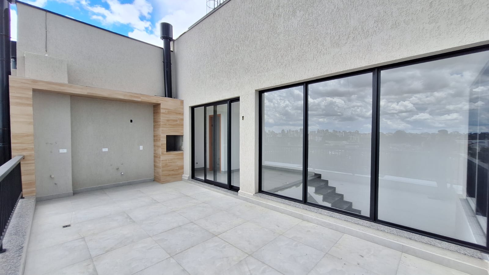 WhatsApp Image 2025-02-25 at 16.30.25(2)